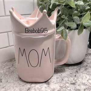 Rae Dunn MOM Mug with Crown Topper-Pink